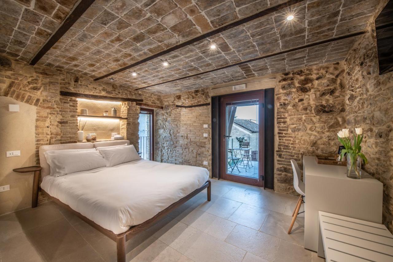 Borgo Baccile By Vini Fantini Hotel Crecchio Exterior photo