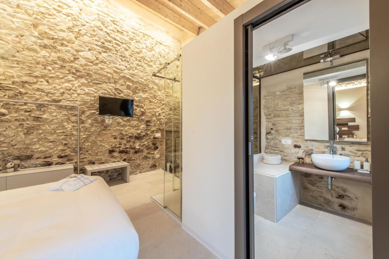 Borgo Baccile By Vini Fantini Hotel Crecchio Exterior photo
