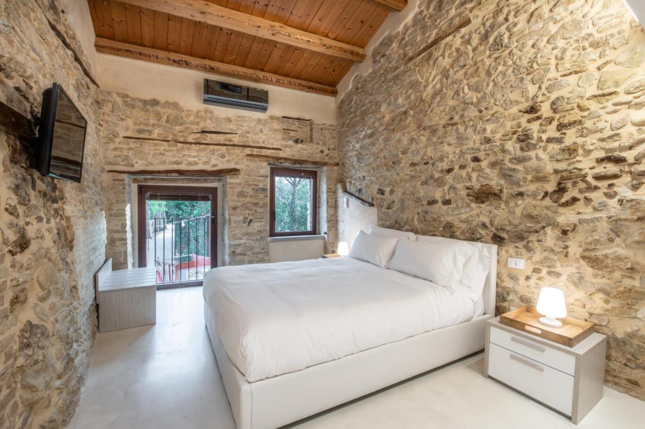 Borgo Baccile By Vini Fantini Hotel Crecchio Exterior photo